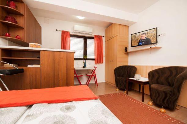 Centar 1 Private Room With Ensuite And Kitchenette Split Eksteriør bilde