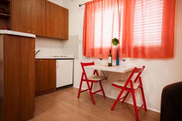 Centar 1 Private Room With Ensuite And Kitchenette Split Eksteriør bilde