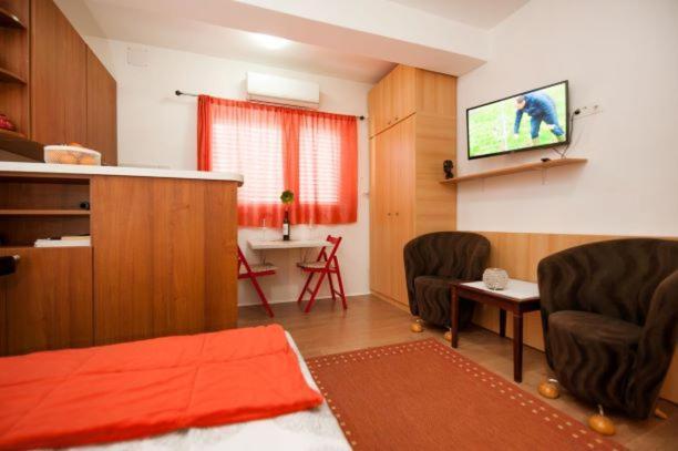 Centar 1 Private Room With Ensuite And Kitchenette Split Eksteriør bilde